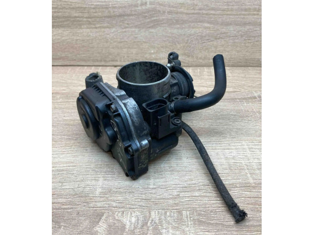 Дроссельная заслонка 408237212   Audi A4 S4 B5 8D