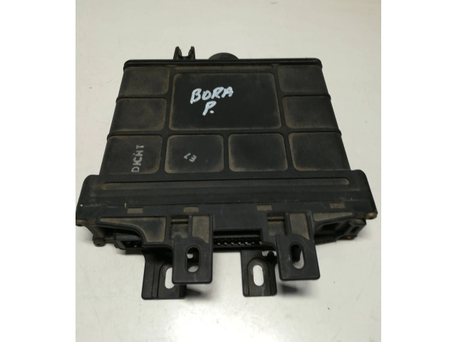 Блок управления коробкой передач 01M927733GQ, 5WNK4194   Volkswagen Bora