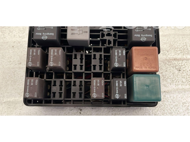 Pojistková skříňka 82201-08024, 665925 SsangYong Rexton 2005