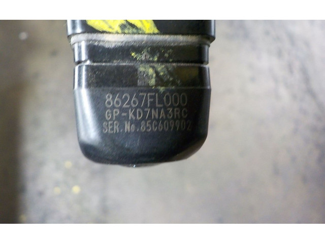 Форсунка 86267FL000    Subaru XV   