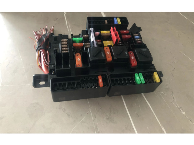 Pojistková skříňka 9270355 BMW 2 F45 2017