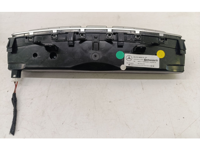 Pojistková skříňka A2139055107 Mercedes-Benz E W213 2017