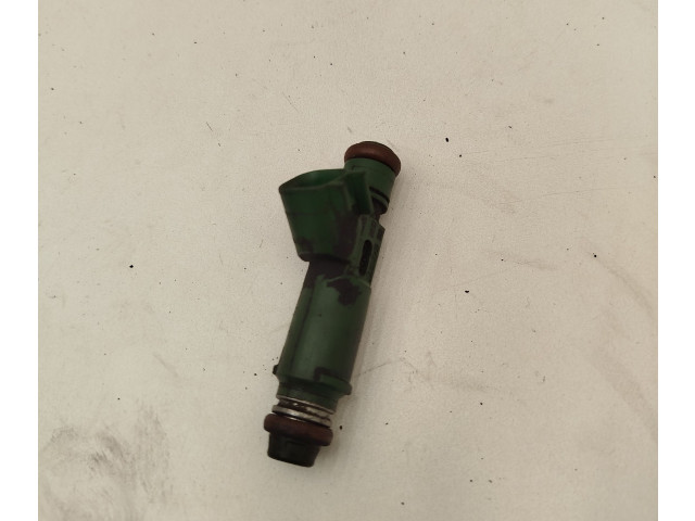 Форсунка 9470229, 3900    Volvo V70   