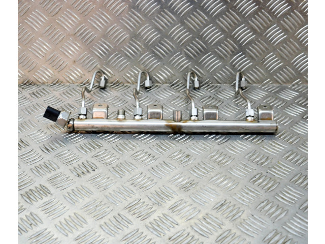 Vstřikovací lišta 7547600, 12056010 BMW 5 F10 F11 pro benzínový motor 4.4 N63 B44 A