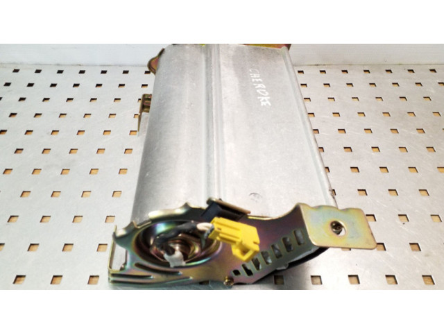 Подушка безопасности пассажира P55115945AD Jeep Grand Cherokee (WJ)