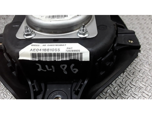 Подушка безопасности водителя 735289920 Alfa Romeo GT