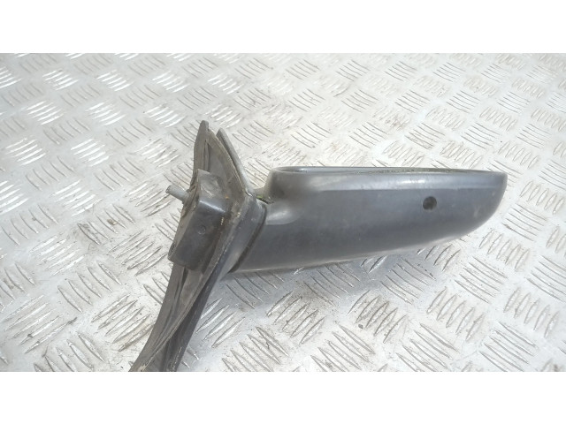 Zpětné zrcátko pravé Toyota Corolla E90 1990