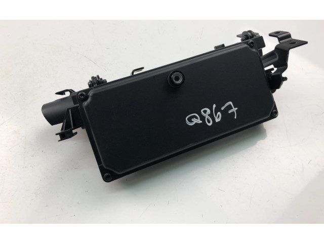 Блок управления 32268833 Volvo XC40