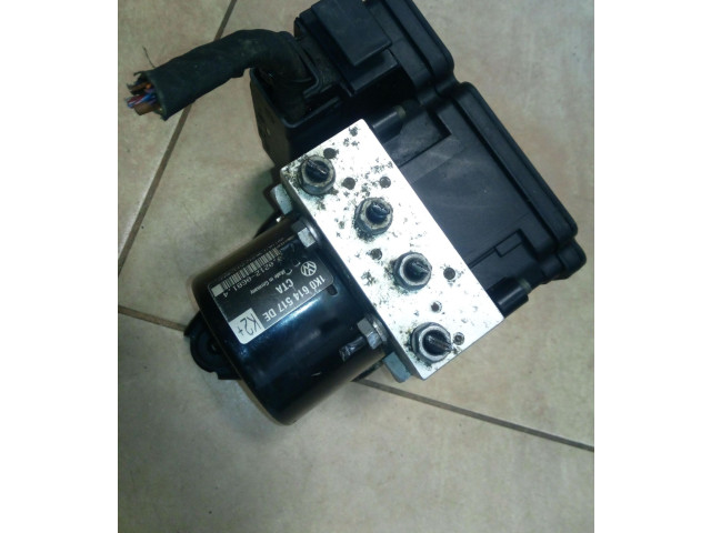 Блок АБС 1K0907379BJ, 1K0614517DE Volkswagen Golf VI 2008 - 2013 года