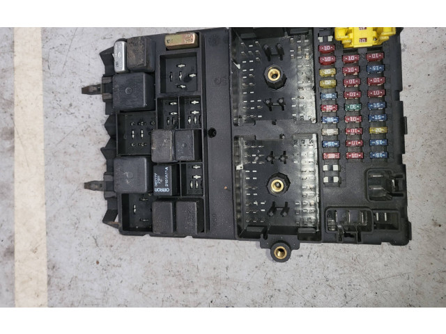 Блок предохранителей 56042944af Jeep Grand Cherokee (WJ)