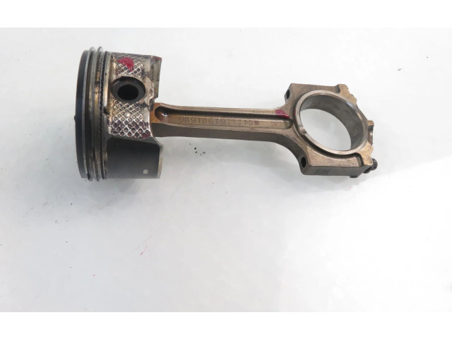 Поршень с шатуном L3-V Mazda 3 I