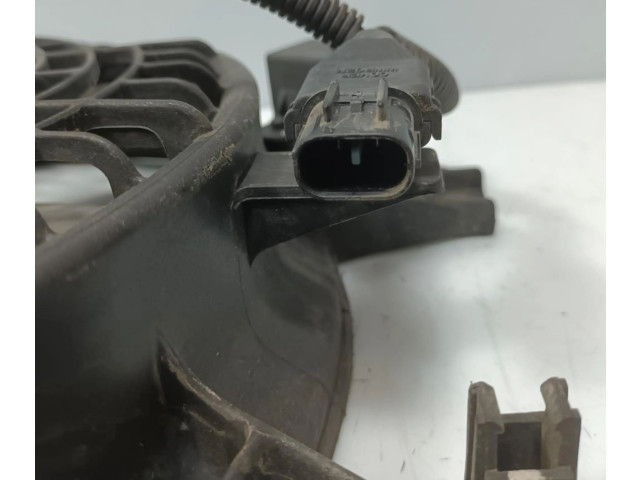 Вентилятор радиатора KIA Sorento