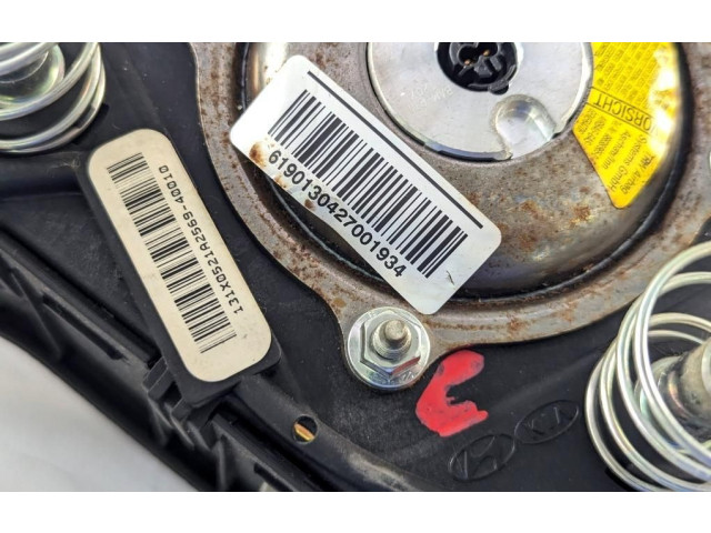 Подушка безопасности водителя 56900-A2100 Toyota Yaris