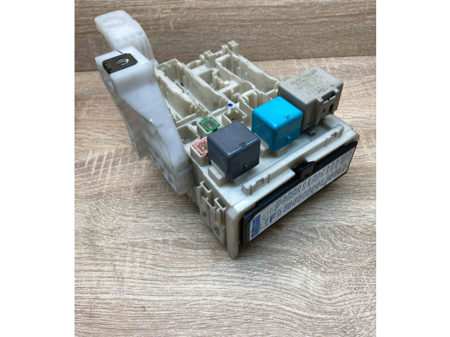 Блок предохранителей 95974309   Chevrolet Spark    