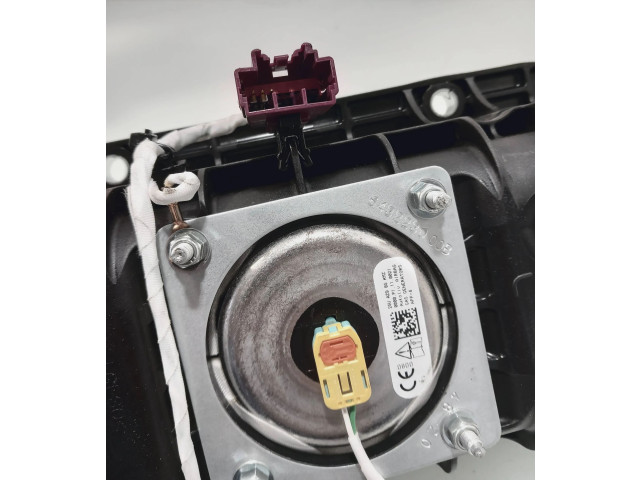 Подушка безопасности пассажира 31663751, P31663751 Polestar 2