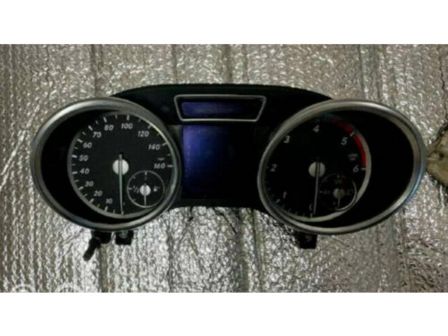 Přístrojová deska Mercedes-Benz ML W166 2014 A1669007510, A1729027704