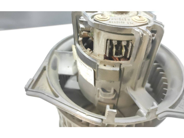 Вентилятор печки    W963968J, 0011975   Saab 9-5