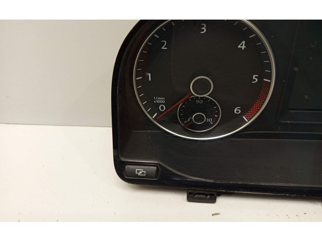 Панель приборов 1T0920875A   Volkswagen Touran II       