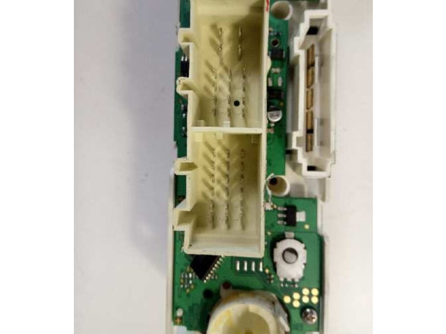 Модуль блока управления кондиционером 8X0820045A Audi A1