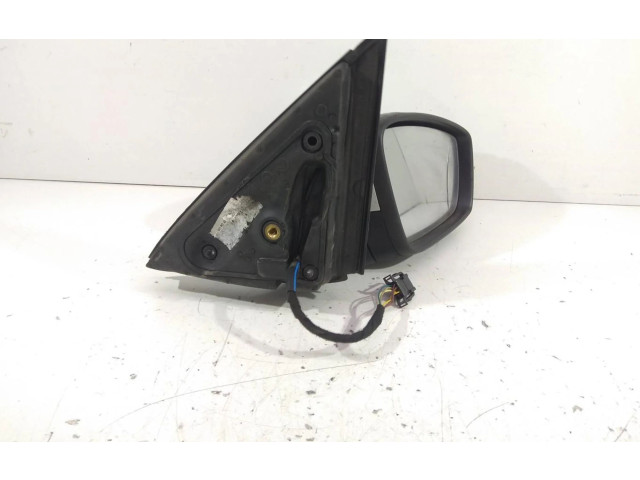 Зеркало электрическое Skoda Fabia Mk3 (NJ) 2015 - 2021 года