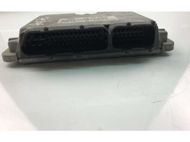 Блок управления двигателя 038906018BR Skoda Octavia Mk1 (1U)