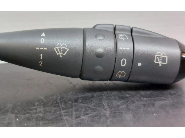 Включатель скорости стеклоочистителей 17D714 Smart ForFour I