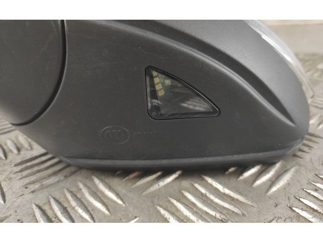 Зеркало электрическое Skoda Octavia Mk3 (5E) 2013 - 2019 года