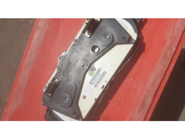 Панель приборов 8200377202   Dacia Logan I       