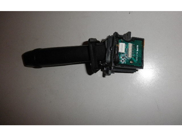 Переключатель дворников 8191545, 8191545   Volvo V70