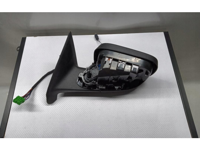 Зеркало электрическое Volvo XC40 - года
