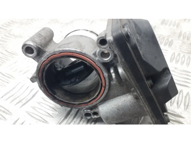 Дроссельная заслонка