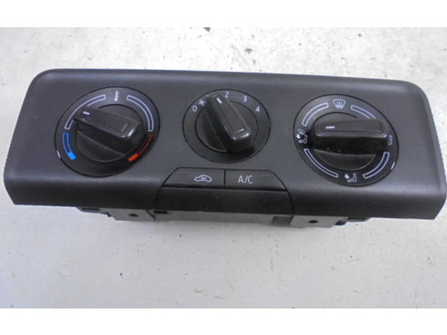 Блок управления климат-контролем Skoda Fabia Mk3 (NJ)