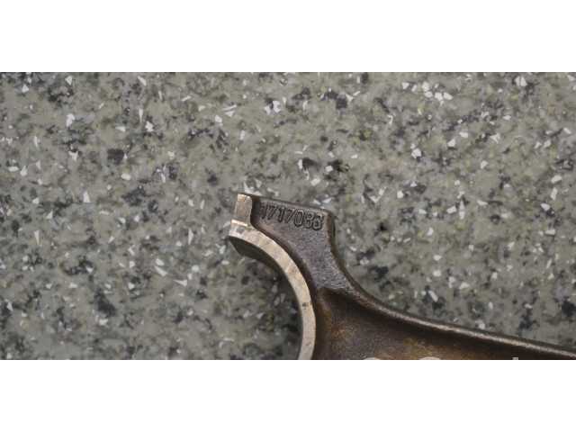 Шатун 1717083 BMW 3 E46 для дизельного двигателя 3.0