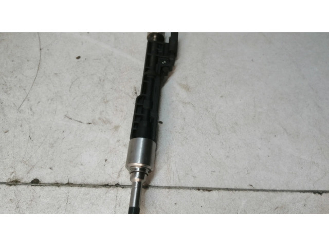 Vstřikovač 13647599876, 10213541 BMW M5 pro benzínový motor 4.4