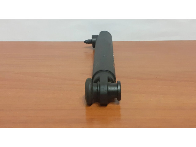 Пружина (пружины) задней крышки