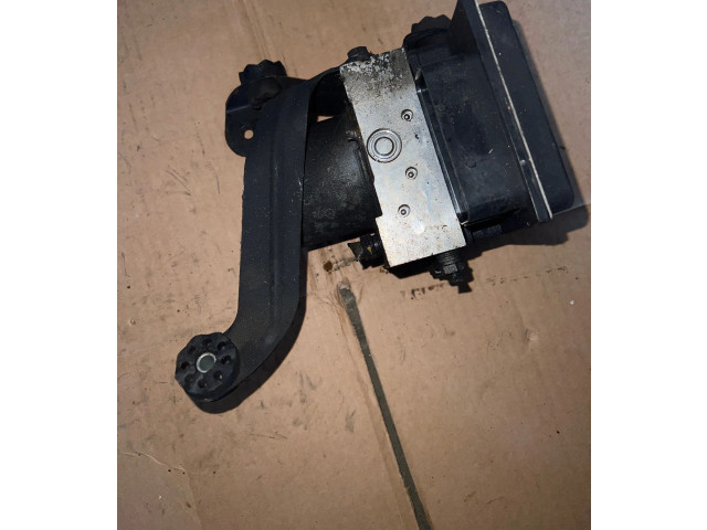 Блок АБС 6768831, 6768830 BMW X5 E53 1999 - 2006 года