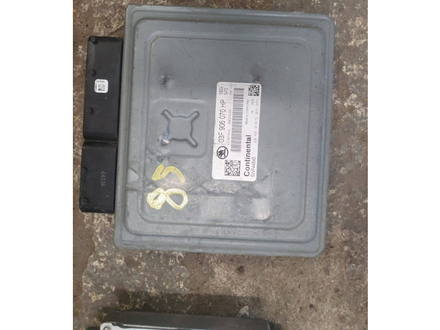 Блок управления двигателя 03F906070HP, 5WP44845 Skoda Fabia Mk2 (5J)