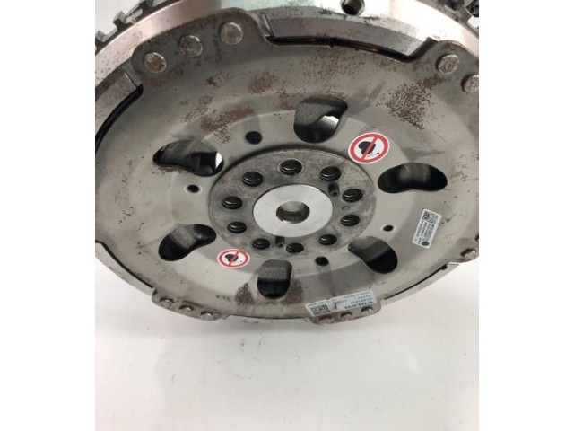 Генератор 31491811, NP3175   Volvo XC90      