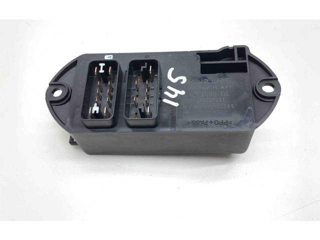 Блок предохранителей LJA2800BE Jaguar XK8 - XKR