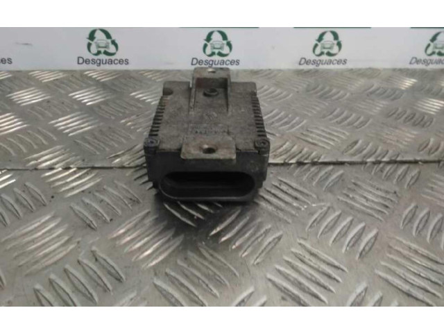 Блок управления двигателя    Mercedes-Benz A W168