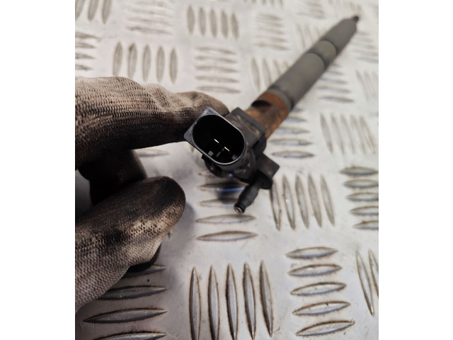 Vstřikovač 059130277ED Audi Q7 4M CVZA