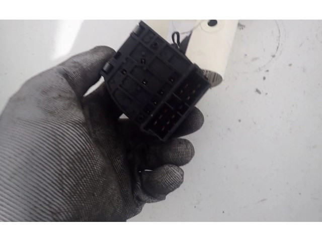 Ручка стеклоочистителей    Renault Twingo I