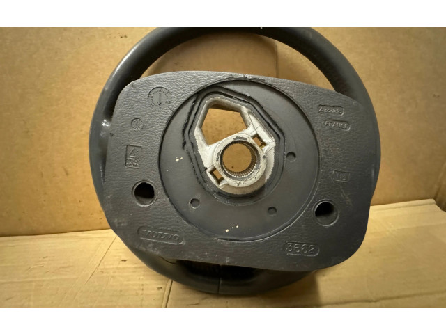 Руль Volvo V70  2000 - 2004 года 9203838      