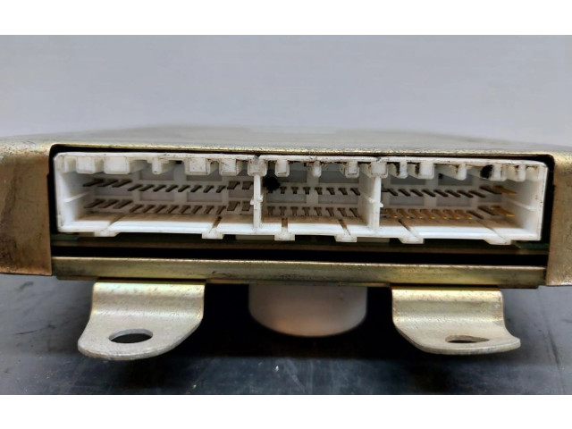 Блок управления двигателя MD317989, E2T61592 Mitsubishi Space Runner