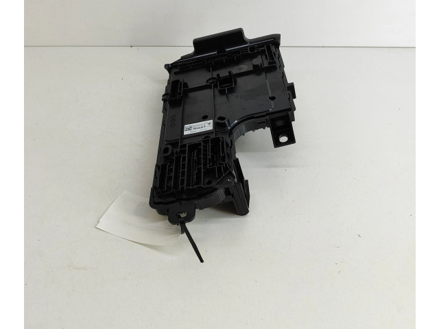 Блок комфорта 167097700A, 149784800E Tesla Model Y