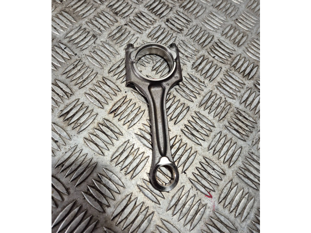 Шатун  B4204T52, 31401957    Volvo XC60  