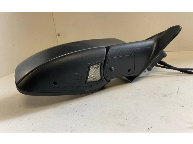 Зеркало электрическое        Volvo V70  2005 - 2008 года   