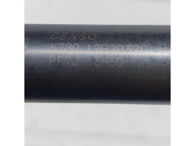 Форсунка     Mazda 5 для дизельного двигателя  2