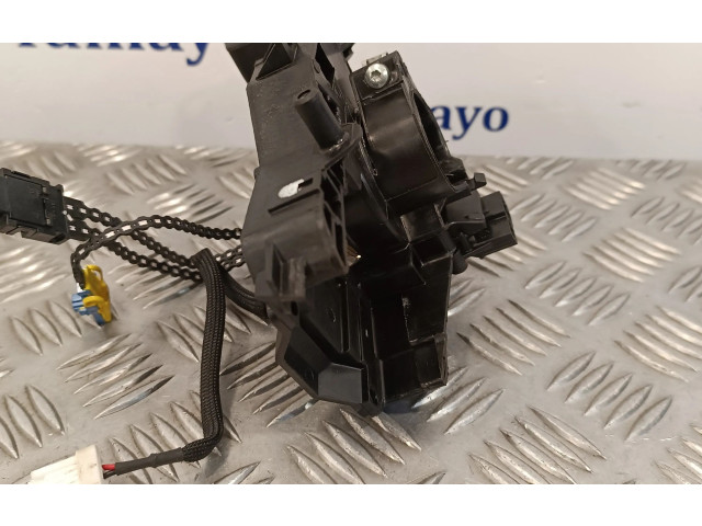 Подушка безопасности водителя 255670610RA   Renault Trafic III (X82)