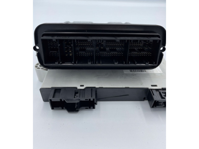 Řídící jednotka 8513250, 0281017648 BMW 5 F10 F11 2011